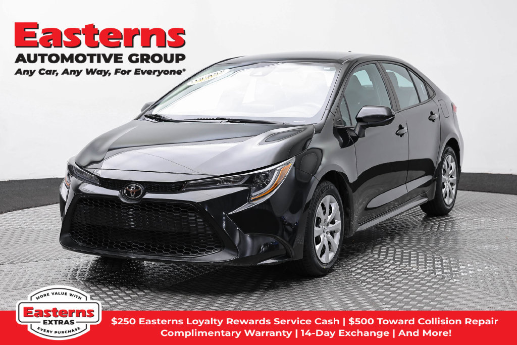 Used 2021 Toyota Corolla LE w/ Carpet Mat Package (TMS) FWD image 1