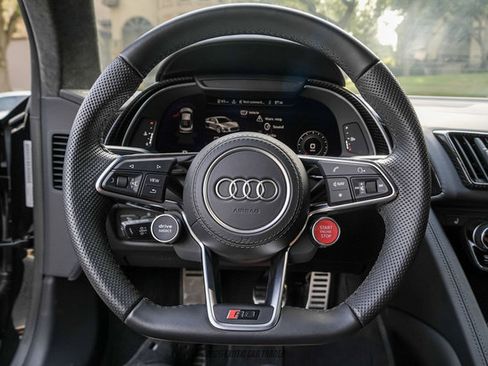 Used 2023 Audi R8 V10 performance RWD image 21