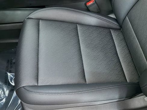 New 2026 Chevrolet Equinox LT w/ Convenience Package II image 20