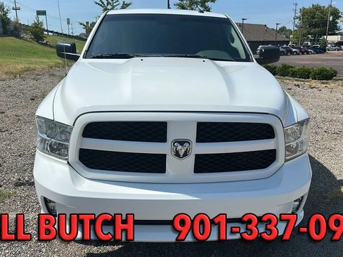 Used 2017 RAM 1500 Express RWD image 3