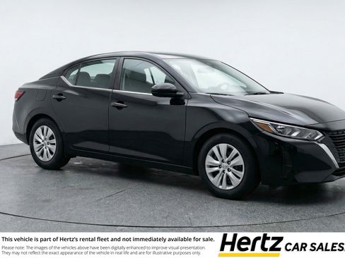 Used 2025 Nissan Sentra S FWD image 1