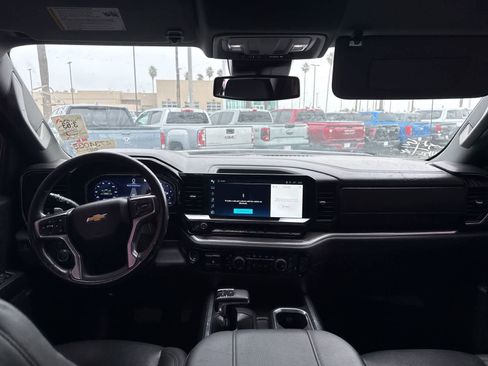 Used 2023 Chevrolet Silverado 1500 LTZ image 10