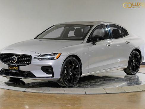 Used 2024 Volvo S60 B5 Core AWD/4WD image 8