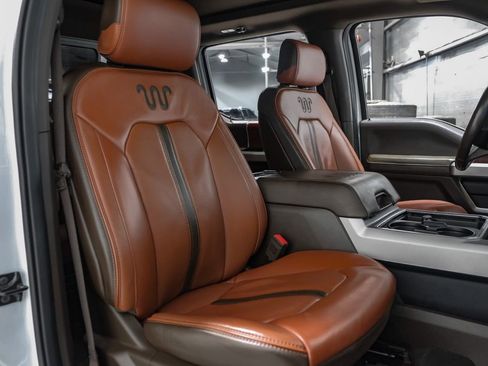 Used 2022 Ford F250 King Ranch w/ King Ranch Ultimate Package AWD/4WD image 35