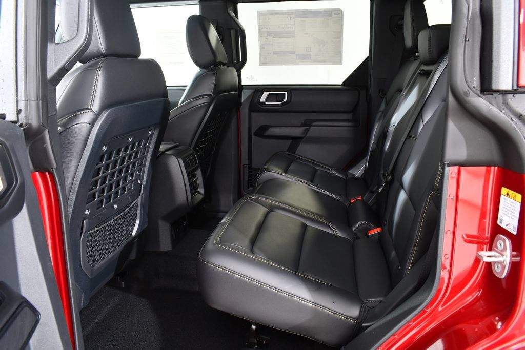 New 2026 Ford Bronco Badlands AWD/4WD image 16