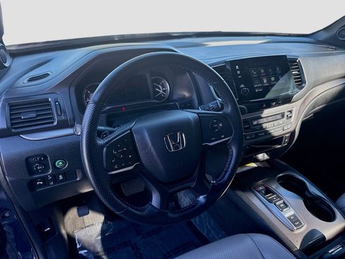 Certified 2023 Honda Passport EX-L image 9