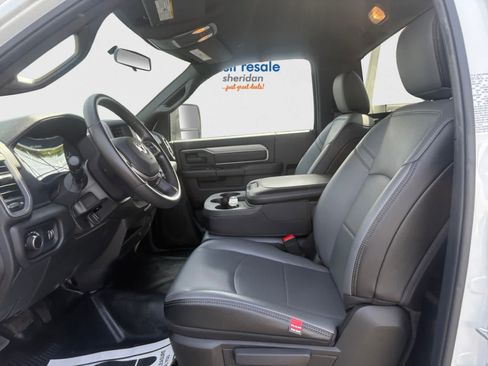 Used 2024 RAM 3500 Tradesman AWD/4WD image 10