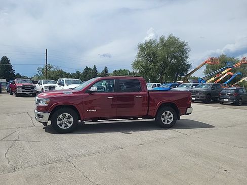 Used 2021 RAM 1500 Laramie AWD/4WD image 5
