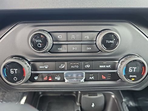 New 2025 Ford Bronco Outer Banks image 20