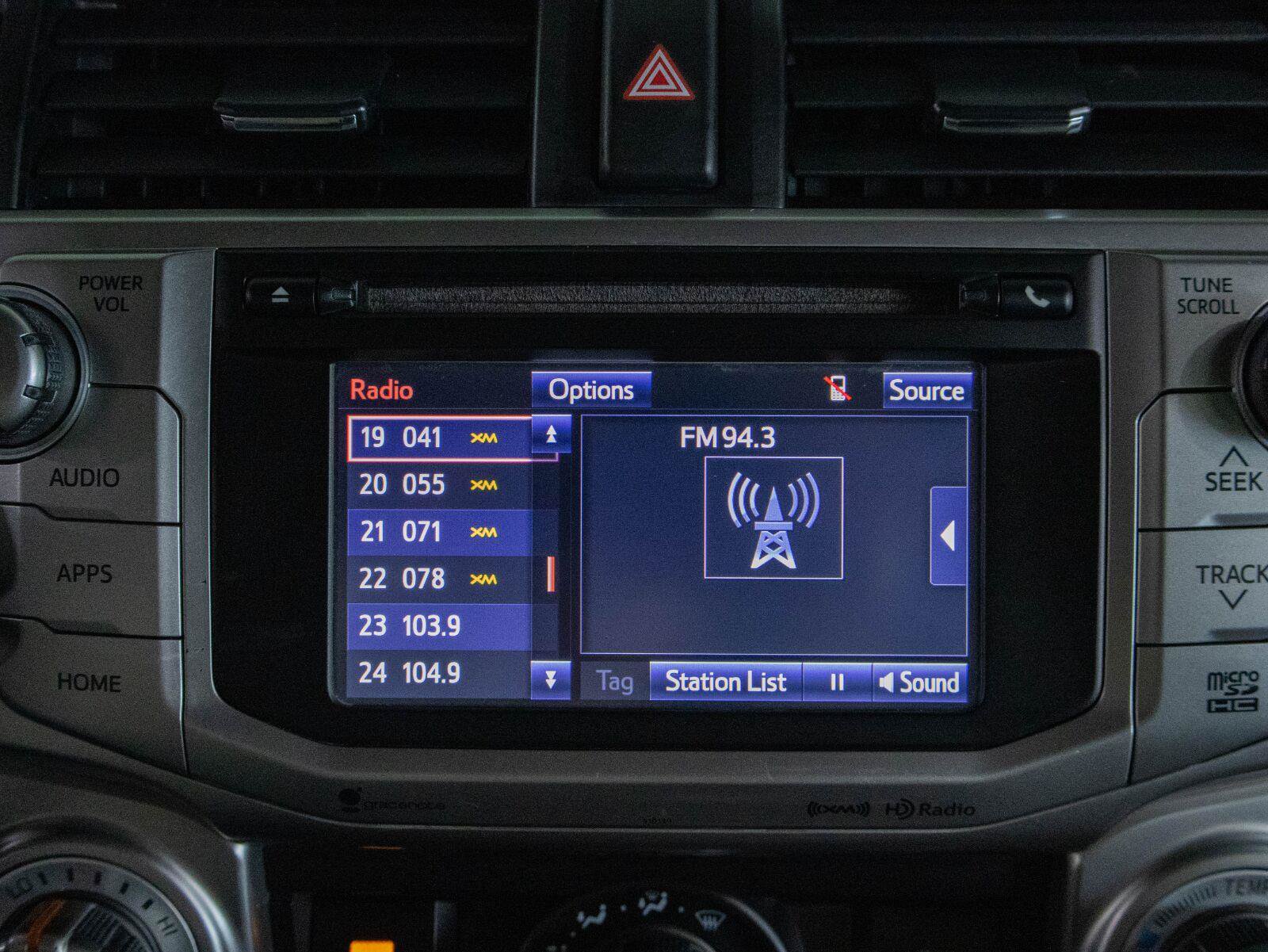 Used 2016 Toyota 4Runner SR5 Premium RWD image 9