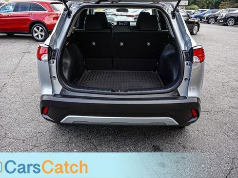Used 2022 Toyota Corolla Cross LE image 41