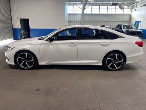 Used 2021 Honda Accord Sport Special Edition image 6