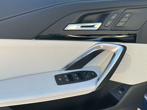 New 2026 BMW X1 xDrive28i w/ Technology Package image 13