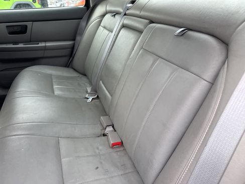 Used 2005 Mercury Sable LS image 23