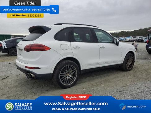 Used 2017 Porsche Cayenne S Platinum AWD/4WD image 4