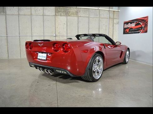 Used 2012 Chevrolet Corvette Grand Sport w/ 2LT Preferred Equipment Group RWD image 9