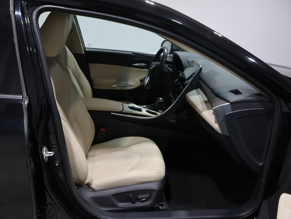 Used 2021 Toyota Avalon XLE w/ Carpet Mat Package (TMS) FWD image 22