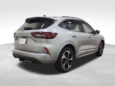 Used 2023 Ford Escape ST-Line Select w/ Tech Pack #2 image 4