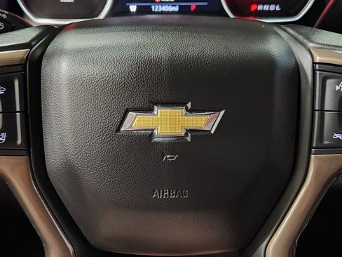 Used 2021 Chevrolet Silverado 1500 High Country w/ Technology Package AWD/4WD image 51