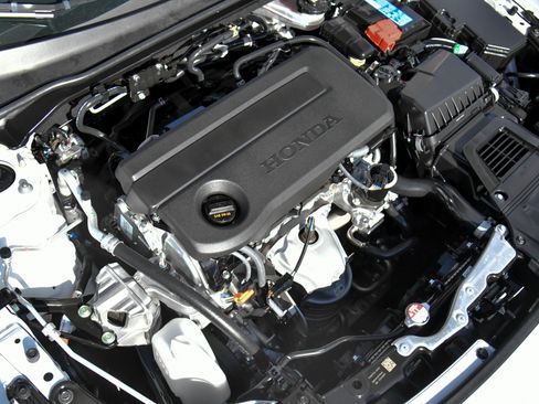 Used 2025 Honda Civic Sport image 42