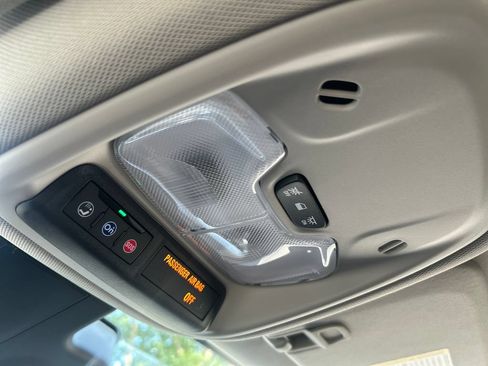 Used 2025 Buick Encore GX Preferred FWD image 32