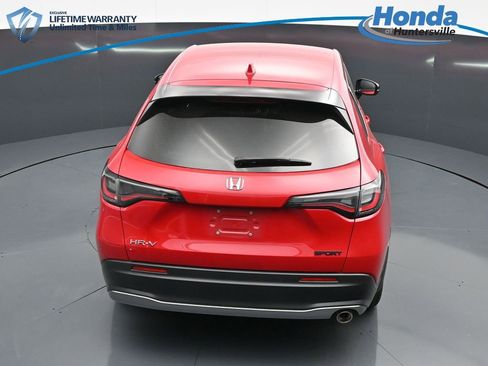 Used 2024 Honda HR-V Sport image 25