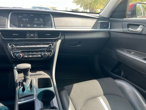 Used 2019 Kia Optima S FWD image 11