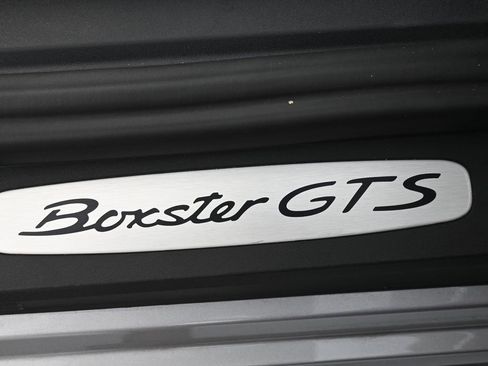 Used 2024 Porsche 718 Boxster GTS image 25