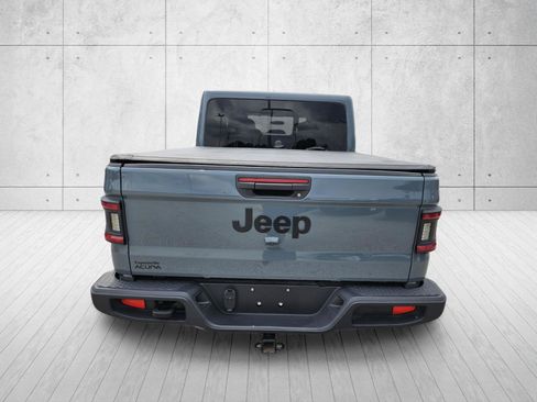 Used 2024 Jeep Gladiator Sport AWD/4WD image 6