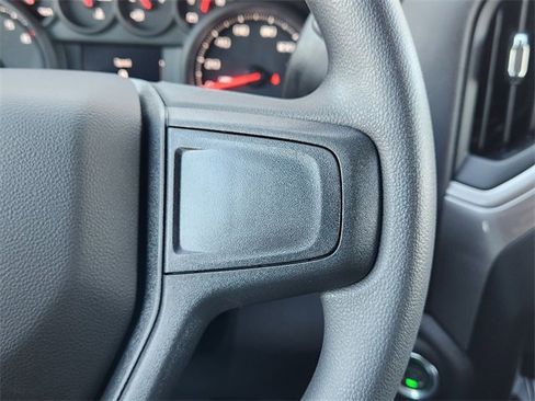 New 2026 Chevrolet Silverado 1500 Custom image 30