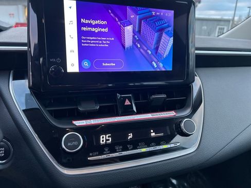 Certified 2025 Toyota Corolla LE image 12