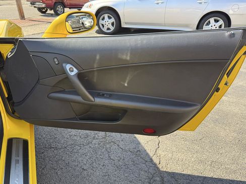 Used 2008 Chevrolet Corvette Convertible RWD image 22
