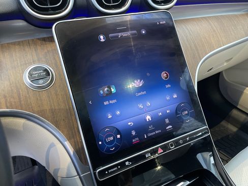 Used 2023 Mercedes-Benz C 300 4MATIC Sedan image 26