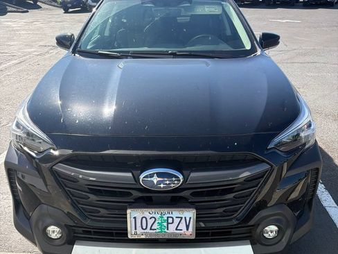 Certified 2025 Subaru Outback Limited AWD/4WD image 2
