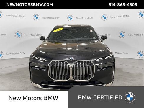 Used 2023 BMW i7 xDrive60 AWD/4WD image 8