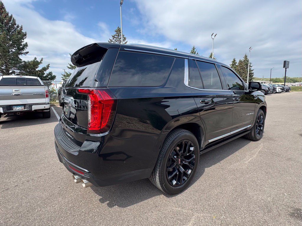 Used 2023 GMC Yukon Denali w/ Denali Reserve Package AWD/4WD image 8