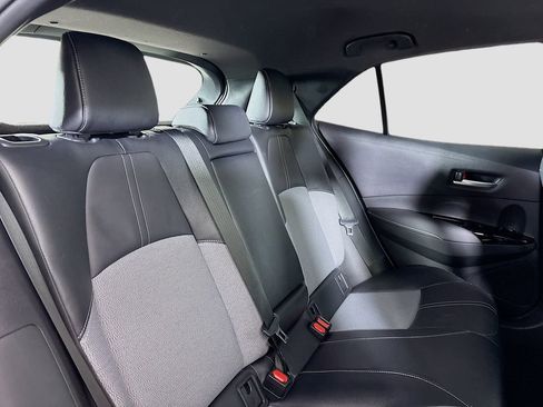 Used 2022 Toyota Corolla XSE image 28