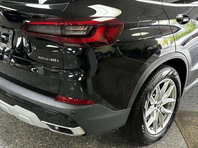 Used 2022 BMW X5 xDrive40i AWD/4WD image 10