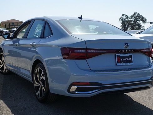 New 2026 Volkswagen Jetta SEL image 9