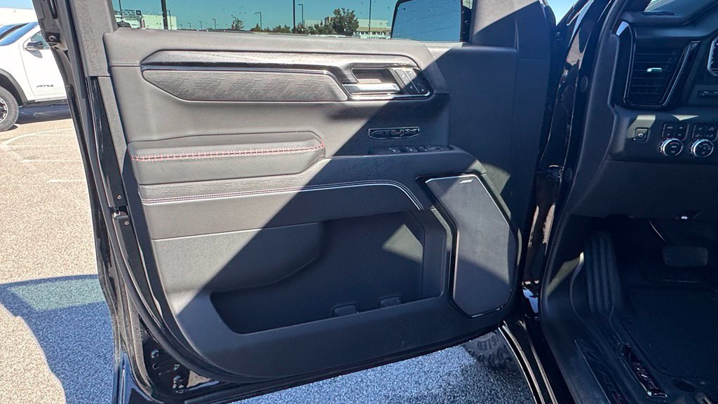 Used 2023 GMC Sierra 1500 AT4X AWD/4WD image 21
