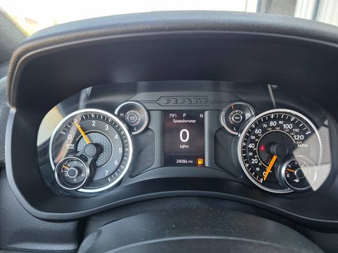 Used 2022 RAM 3500 Tradesman AWD/4WD image 16