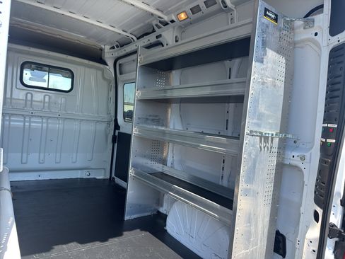 Used 2020 RAM ProMaster 2500 FWD image 9