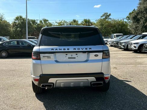 Used 2021 Land Rover Range Rover Sport HST image 4