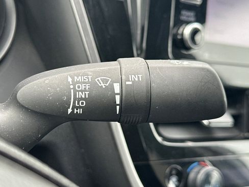 Used 2024 Toyota Camry SE image 37