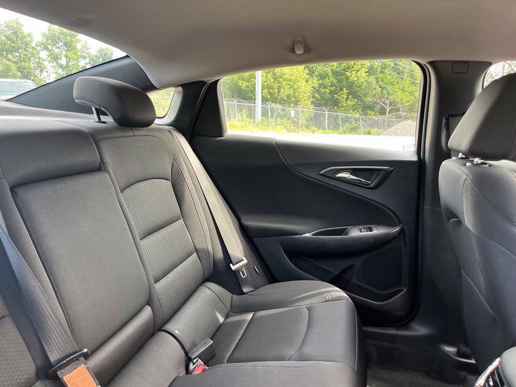 Used 2024 Chevrolet Malibu LT FWD image 37