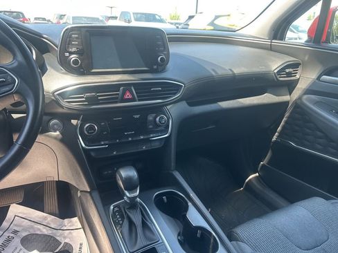 Used 2020 Hyundai Santa Fe SEL w/ Convenience Package FWD image 9