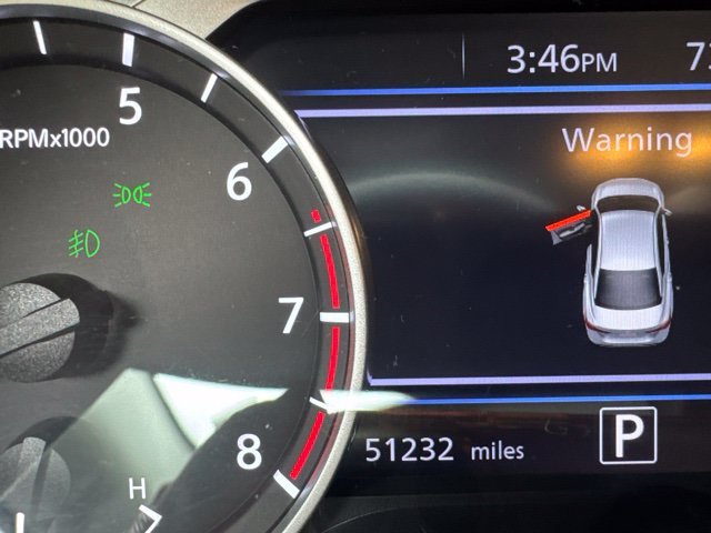 Used 2021 Nissan Sentra SR w/ SR Premium Package FWD image 17