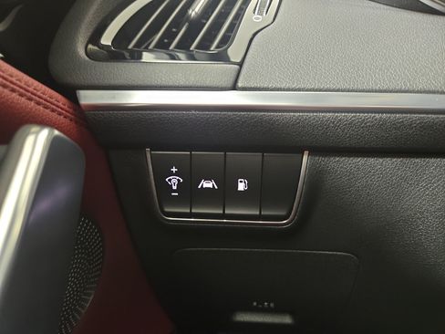 Used 2023 Kia Stinger GT-Line w/ Sun & Sound Package AWD/4WD image 30