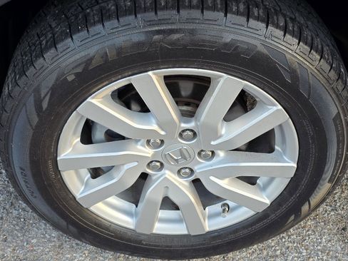 Used 2019 Honda Pilot LX image 40