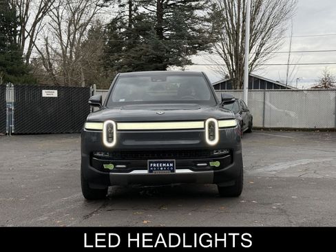 Used 2023 Rivian R1T Adventure image 3